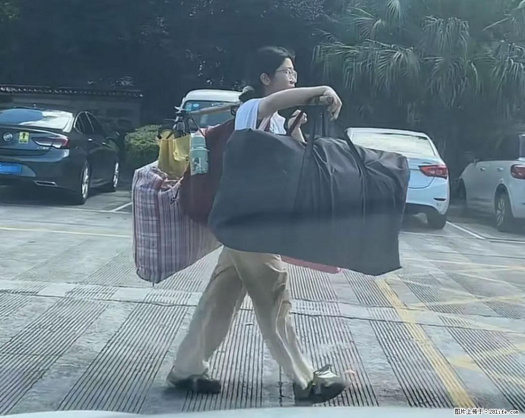 全网追的“扁担女孩”，找了一份暑假工，时薪12元 - 聊城生活资讯 - 聊城28生活网 lc.28life.com